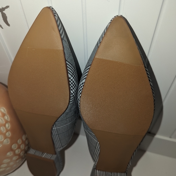 Crown & Ivy Tammy Pointed Toe Mules Size 8M Beautiful New Women's Preppy Loafers - Picture 9 of 12